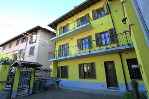 CASA SEMINDIPENDENTE A LA VALLETTA BRIANZA