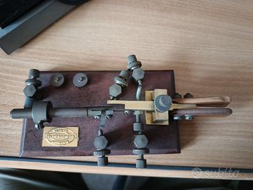 Chiave Iambica, tasto CW morse