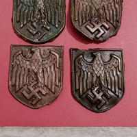 4 scudetti per casco coloniale tedesco  ww2 