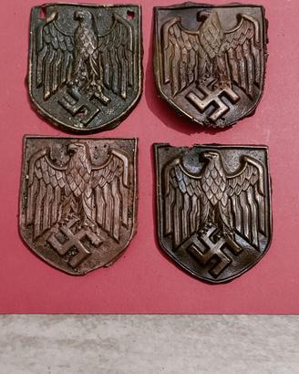 4 scudetti per casco coloniale tedesco  ww2 