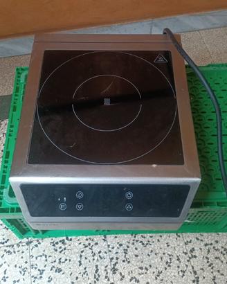 Piastra a induzione modello 3500 D, HENDI,