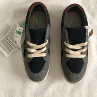 Sneakers scamosciate Benetton misura 35