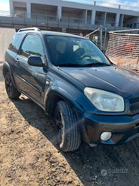 toyota rav 4 3 porte