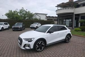 AUDI A3 allstreet 35 TDI S tronic Identity Arrow