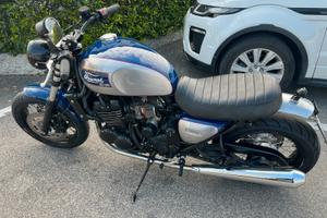 Triumph thunderbird 900 sport cafe racer