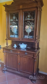 Credenza in noce