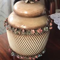 Vaso in porcellana Capodimonte