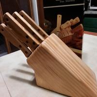 Ceppo coltelli carne o pizza.