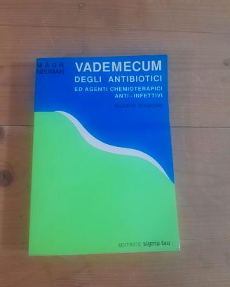 Libro Vademecum degli antibiotici