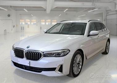 Bmw 520d xDrive Luxury auto 48v touring