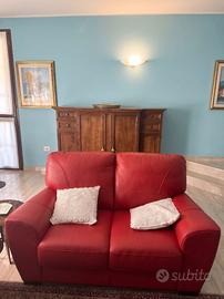 Divano 2 posti in pelle/ecopelle colore rosso vivo