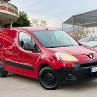 Peugeot Partner 2011 1.6 HDi furgone 3 posti GARAN