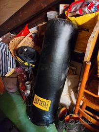 sacco da boxe everlast