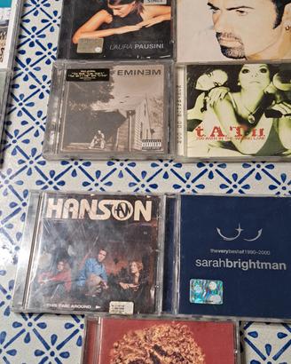 Tantissimi cd originali di musica e non solo