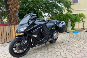 Kawasaki Z1000SX (2017) tourer
