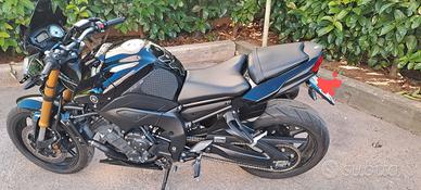 YAMAHA FZ8
