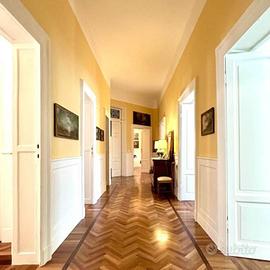 Appartamento di 188 m² con più di 5 locali a Pesca
