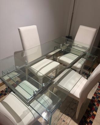 Tavolo di Design in Cristallo