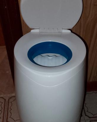 MANGIA PANNOLINI 