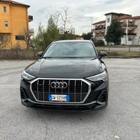 Audi Q3 s-line quattro