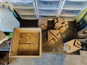 cubo puzzle a incastro di legno