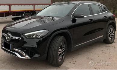Mercedes-Benz GLA 250 progressive advanced
