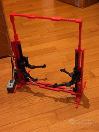 Ponte sollevatore auto Lego Technics  1:8