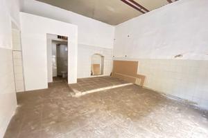 Locale Commerciale 30MQ con Agibilità FL276