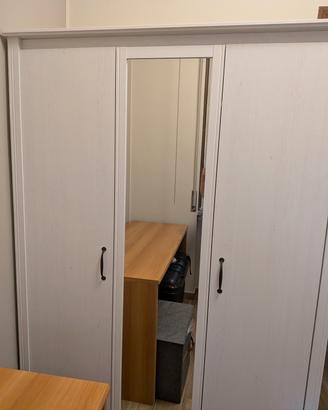armadio Ikea pari a nuovo