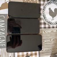 Iphone vari per ricambi