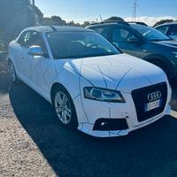 Audi A3 cabrio 8PA 2.0 140 cv 2010