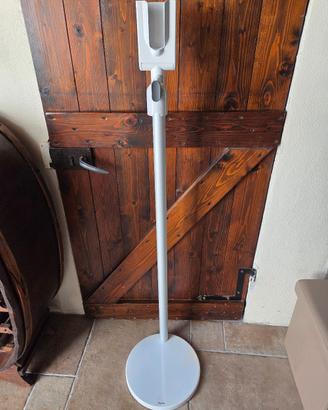 Floor dock dyson 