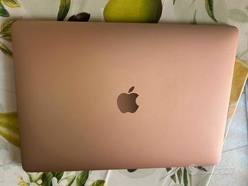 MacBook Air 13” 2018 -i5 8GB Ram 128GB SSD