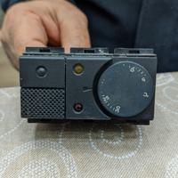 Bticino Living art.4430 termostato ambiente 2A250V