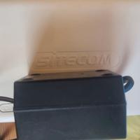 Switch Sitecom con alimentatore e cavo LAN 