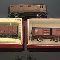 Rivarossi 3 carri merci vagoni HO vintage