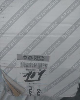 51944099 Lancia Y del 2015