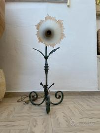 Lampada da tavolo