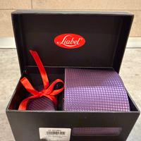 Cravatta Liabel viola con pochette – pari al nuovo