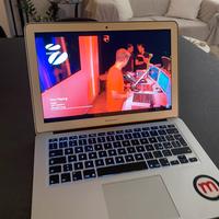Macbook air 13” 2014