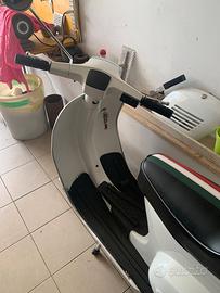 Vespa 50 special