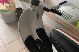 Vespa 50 special