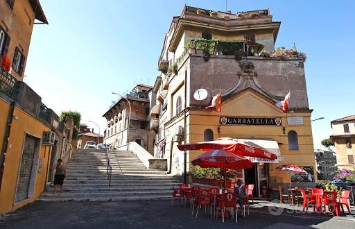 STANZA SINGOLA in zona GARBATELLA/ BALCONE