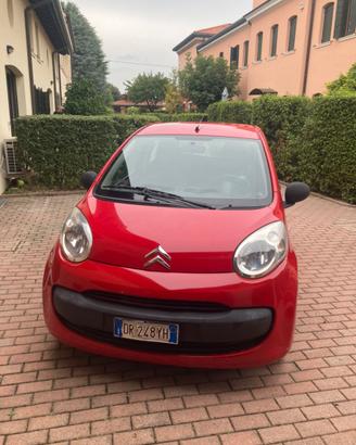 Citroen C1 in buono stato e con ottimi consumi.