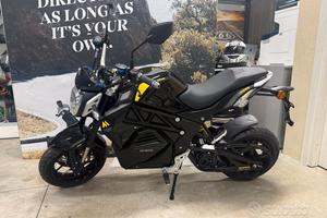 NAKED ELETTRICO 50 MOTRON VIZION