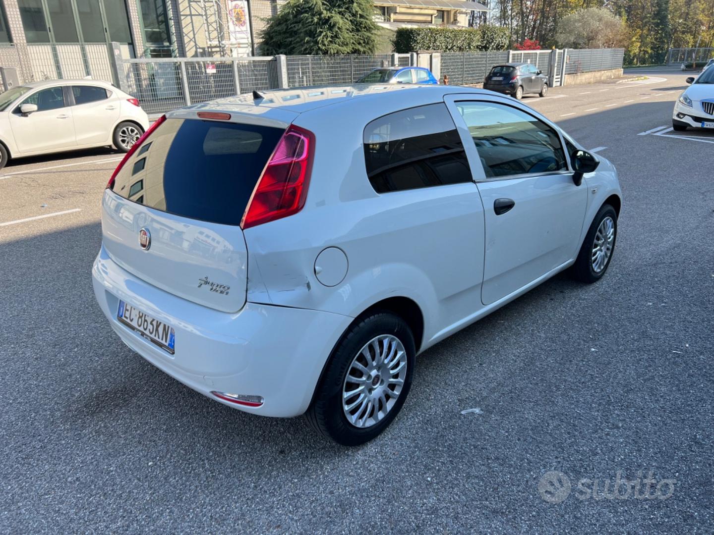 Subito - KA TOUR AUTO SRL - Fiat Grande Punto Van 1.4 GPL  Revisionato*3P*Servo - Auto In vendita a Como