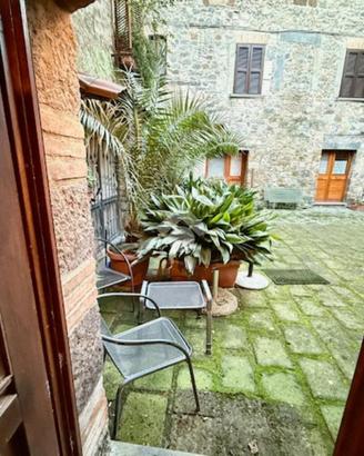 MONOLOCALE A BOLSENA