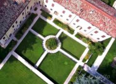 Appartamento nuovo con domotica , tennis e piscina