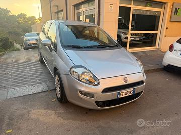 Fiat Punto 1.3 MJT II 75 CV 5 porte Street