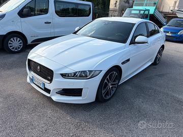 Jaguar XE 2.0 180CV R-Sport garanzia 12 mesi